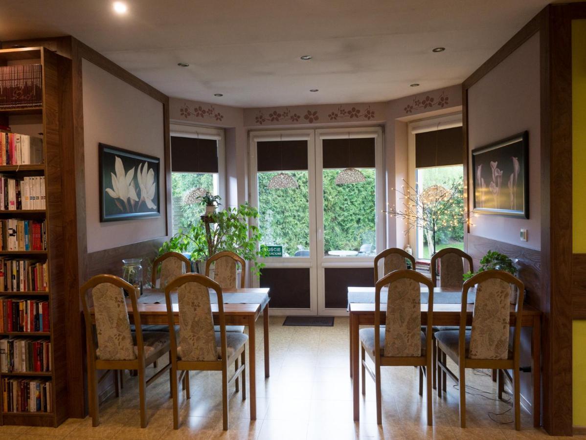 Medison Family Boutique B&B Kielce Extérieur photo