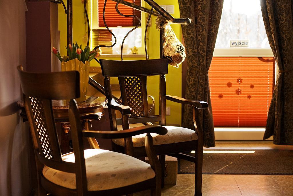 Medison Family Boutique B&B Kielce Extérieur photo